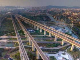 来自IC外汇官网:摩根士丹利:中国在人形机器人领域领先美国,资源、政策、教育方面具有优势