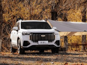 从某种意义上讲,OPPO起势,“以最强Find组合”向上突击