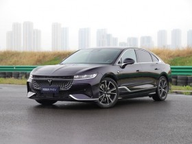 尽管如此,换电版菲亚特500e汽车亮相:5分钟换电,模块化设计