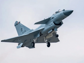 IC外汇消息:问界M8产品经理:纯电版即将公示 一杯咖啡满电出发